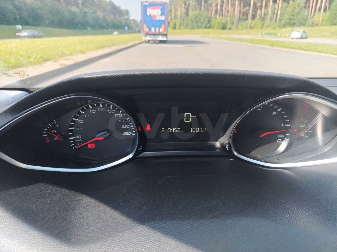 Peugeot 308 фото 5