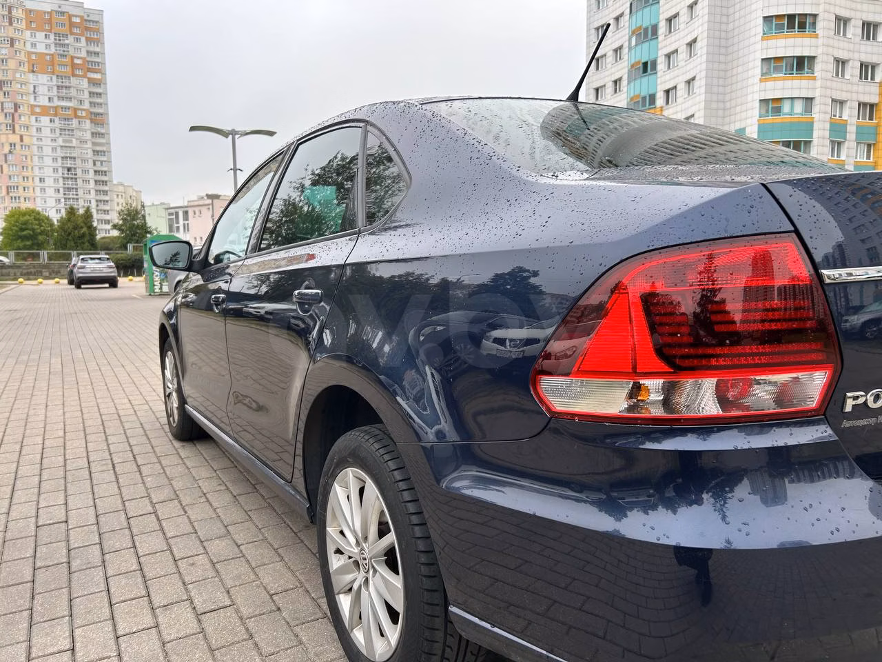 Volkswagen Polo Sedan фото 8