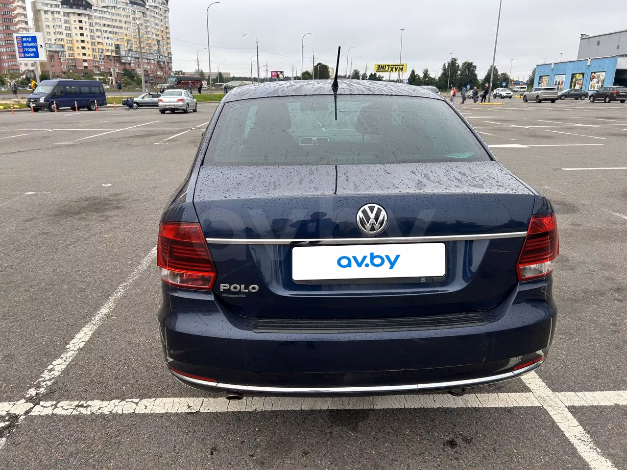 Volkswagen Polo Sedan фото 4