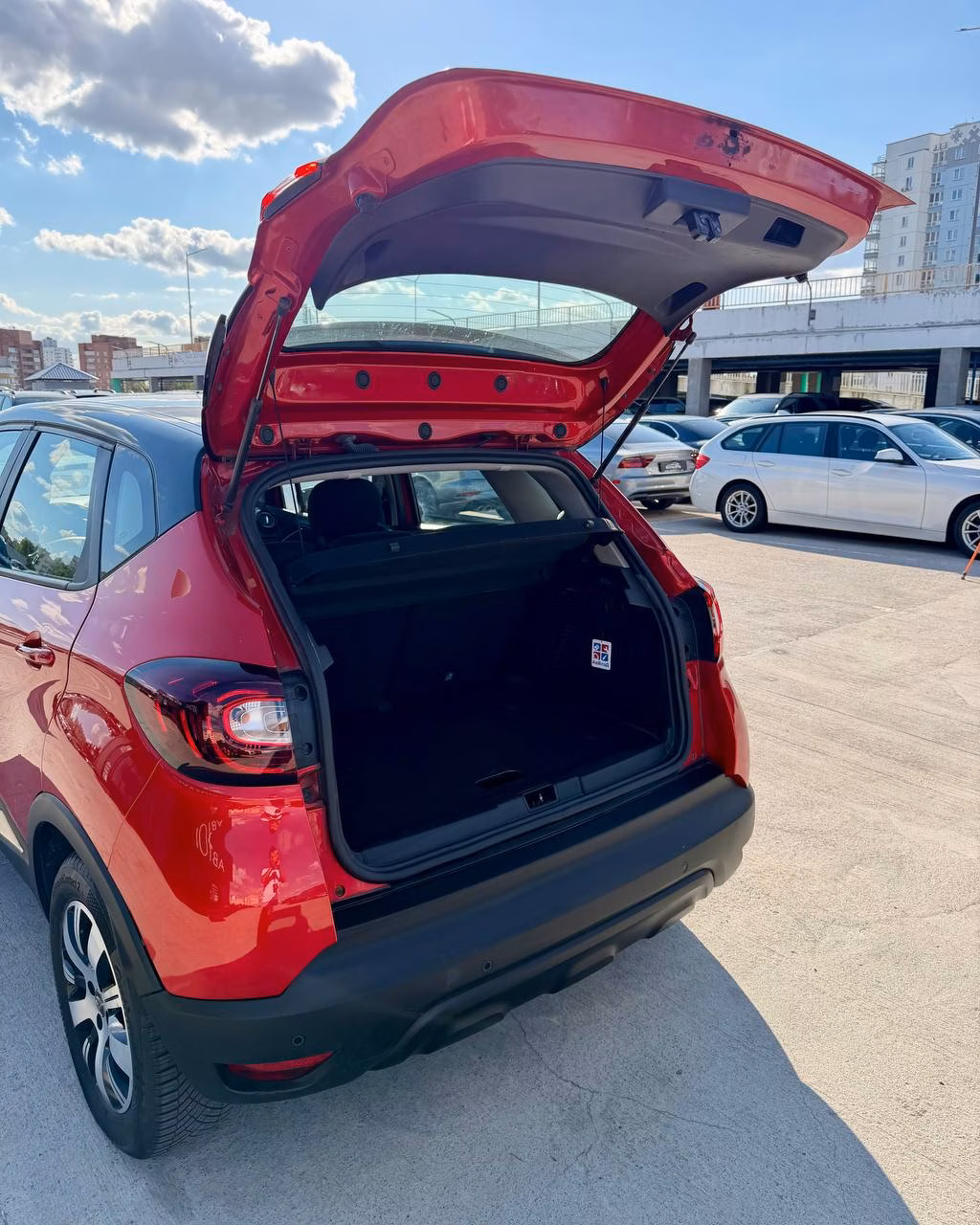 Renault Captur фото 12