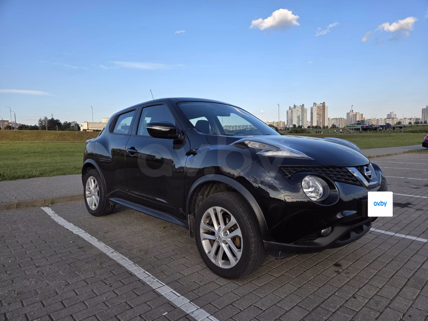 Nissan Juke фото 6