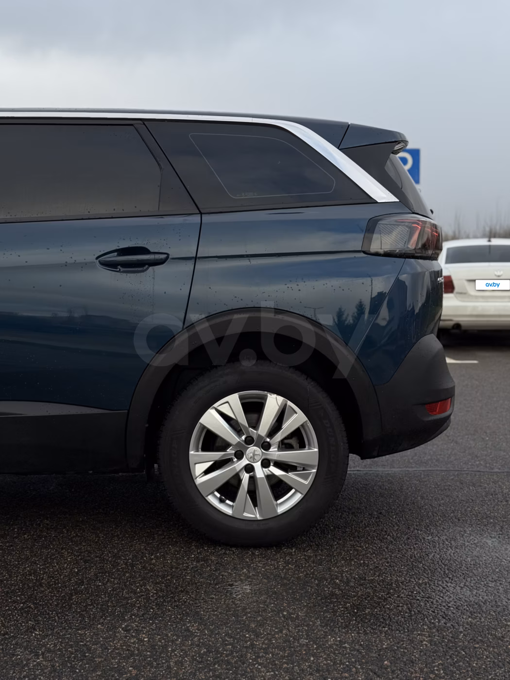 Peugeot 5008 фото 3