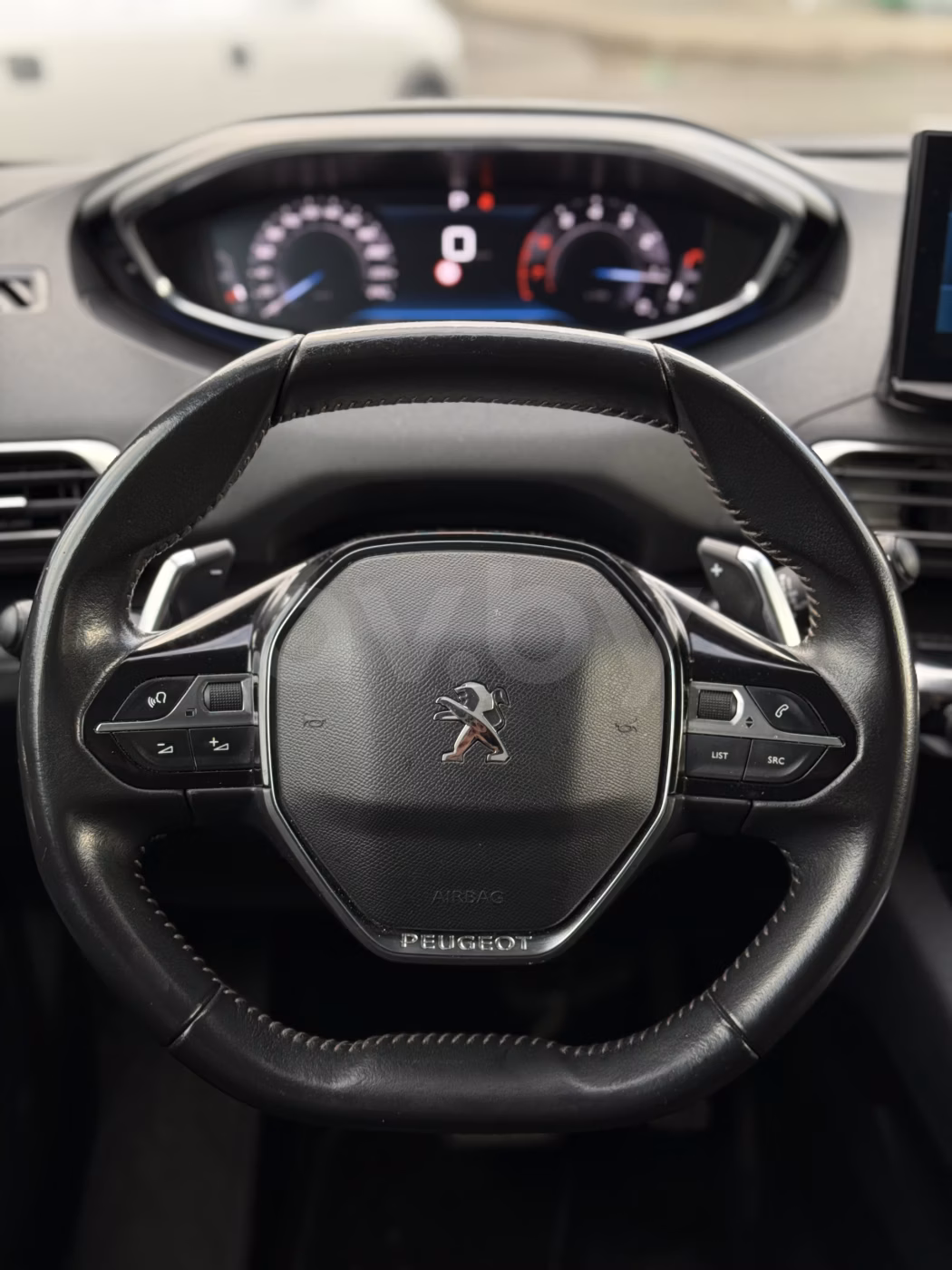 Peugeot 5008 фото 5