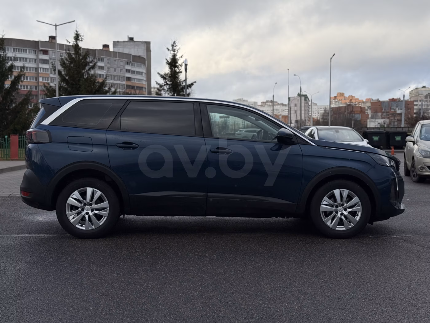 Peugeot 5008 фото 17