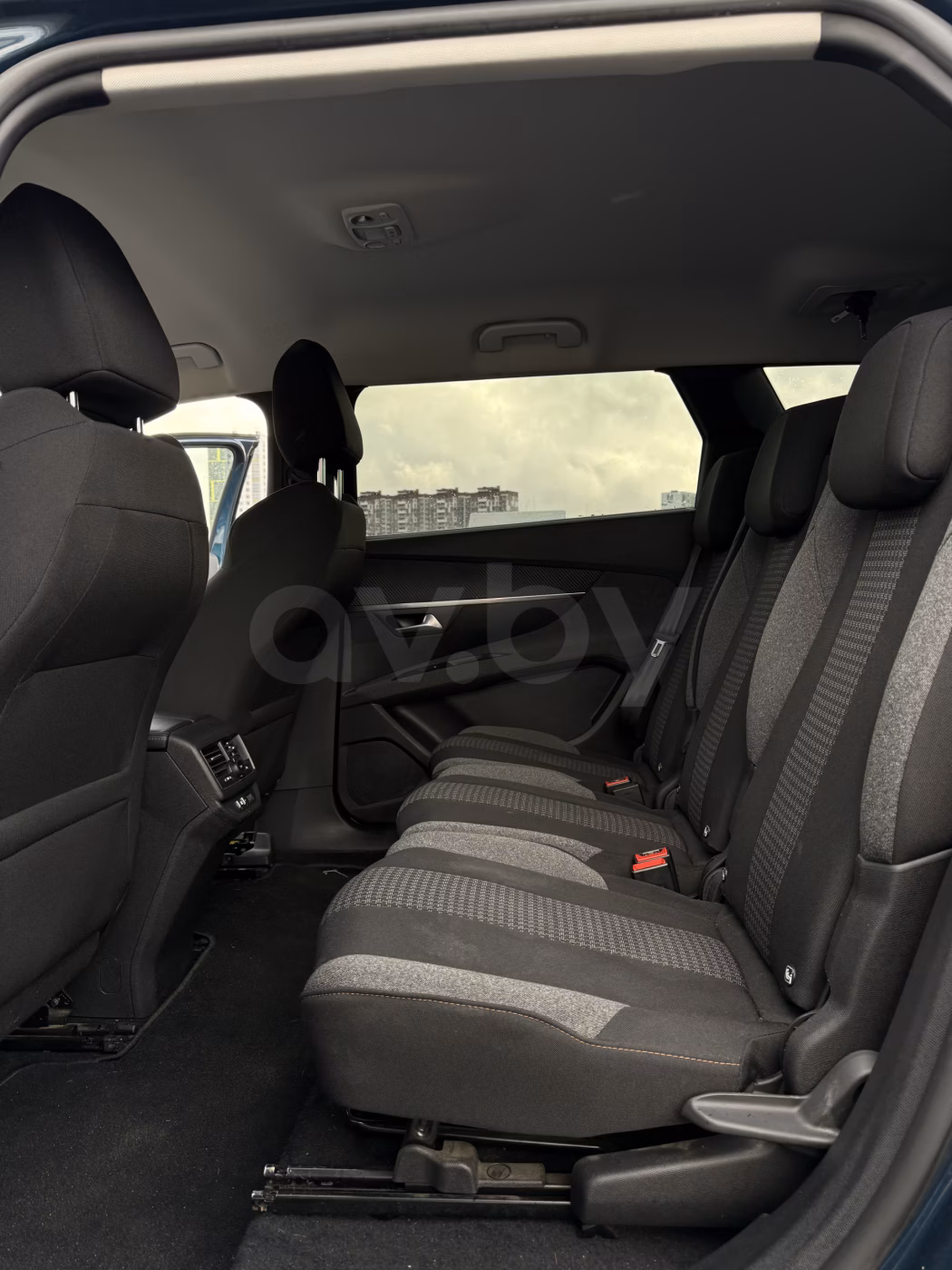 Peugeot 5008 фото 24