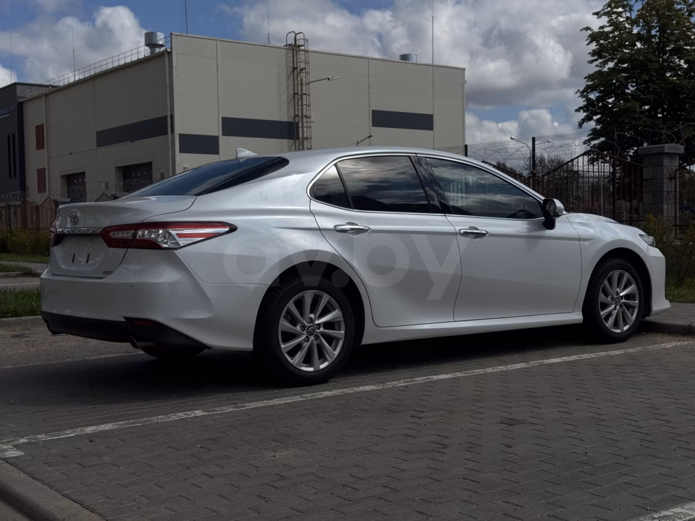 Toyota Camry фото 7