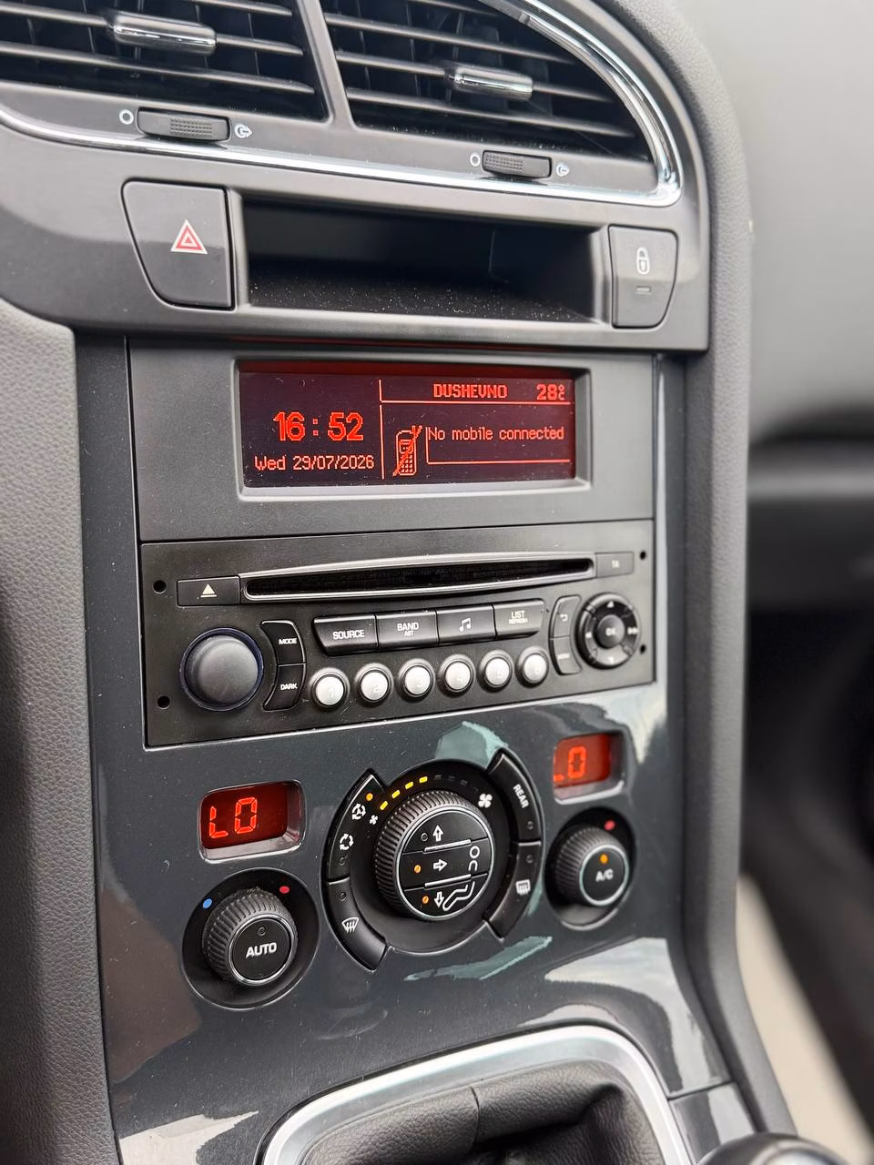 Peugeot 5008 фото 20