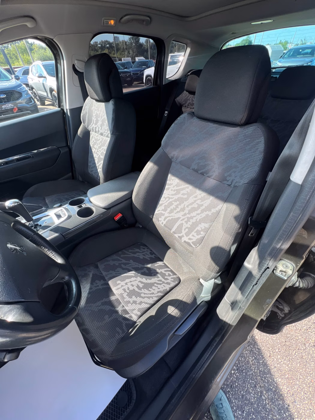 Peugeot 3008 фото 13