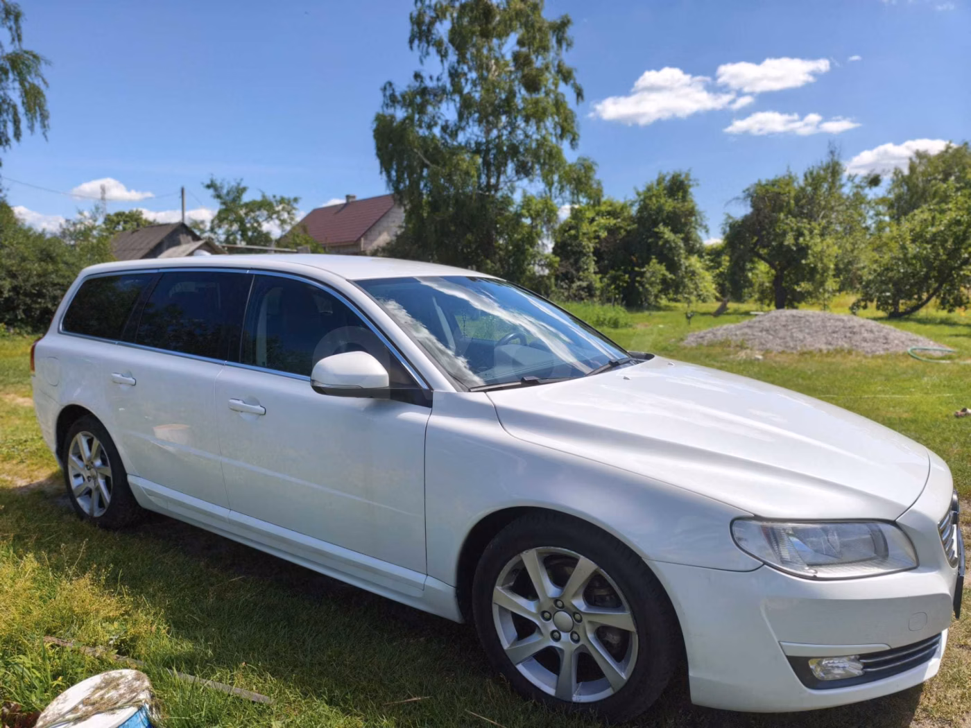 Volvo V70 фото 8