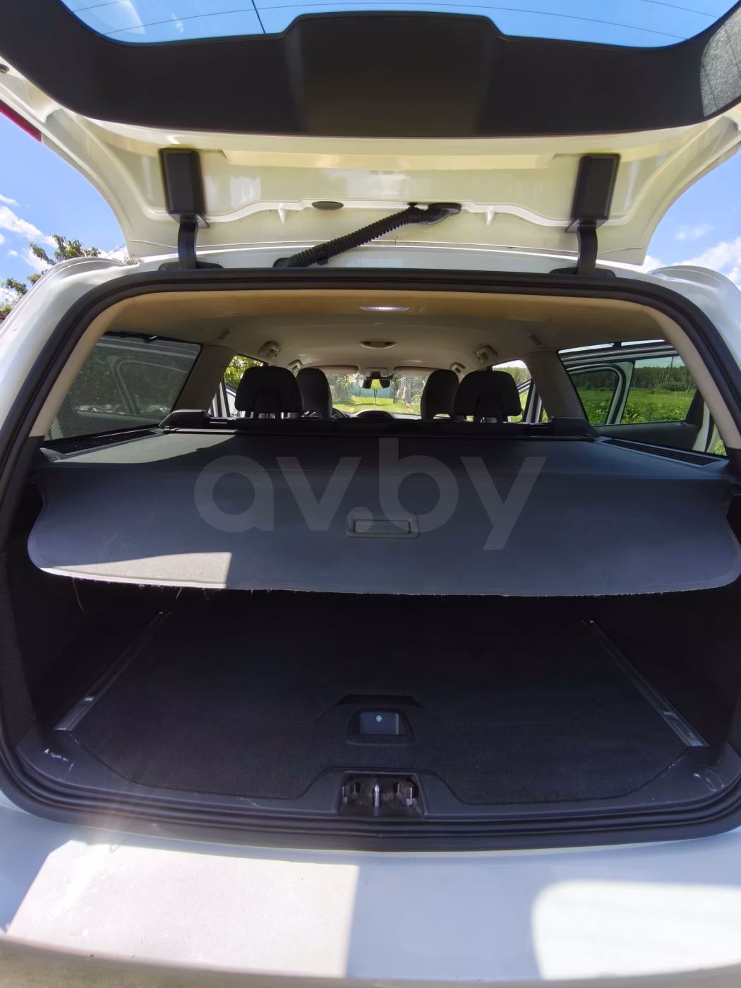 Volvo V70 фото 16