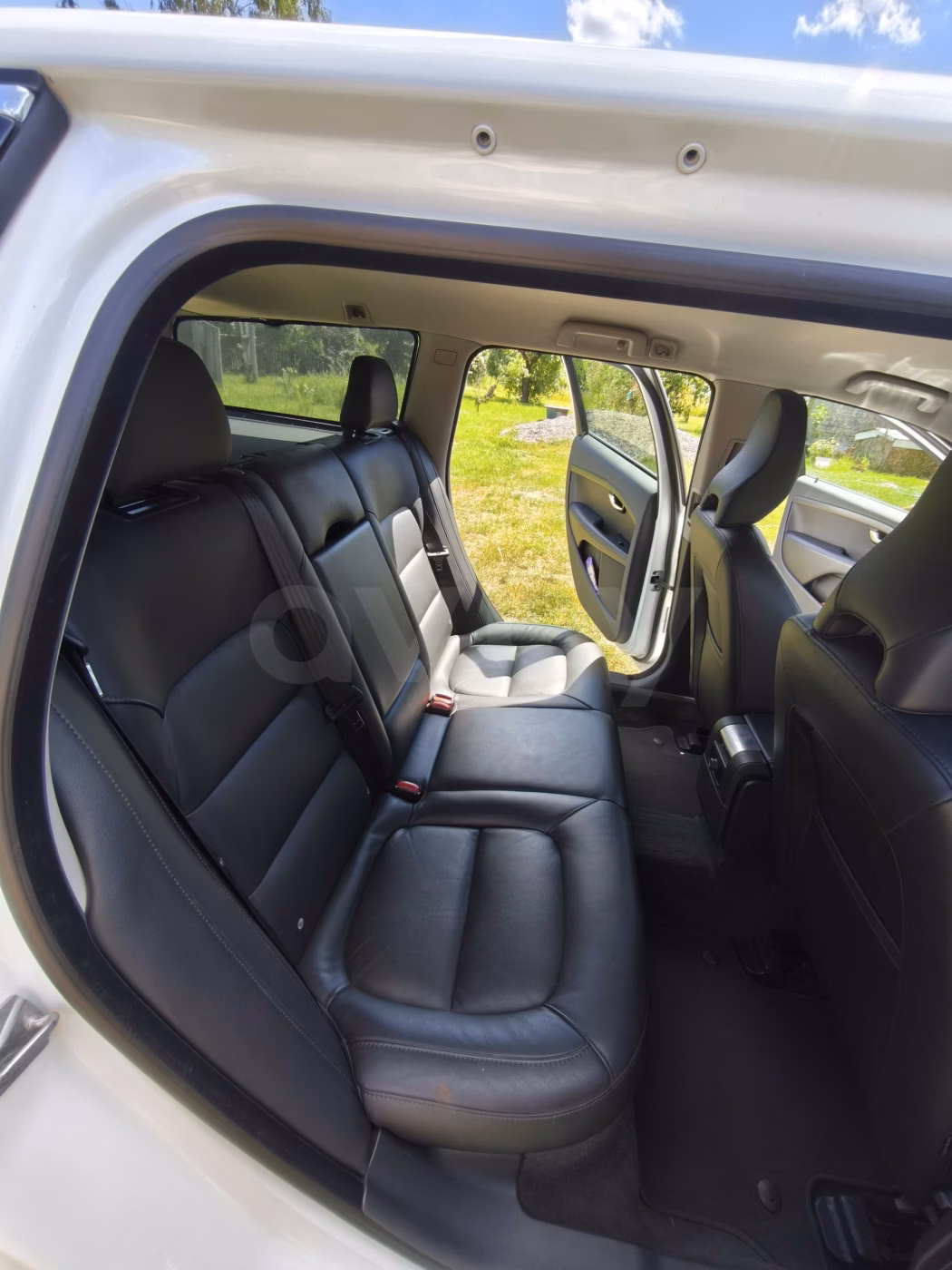 Volvo V70 фото 13