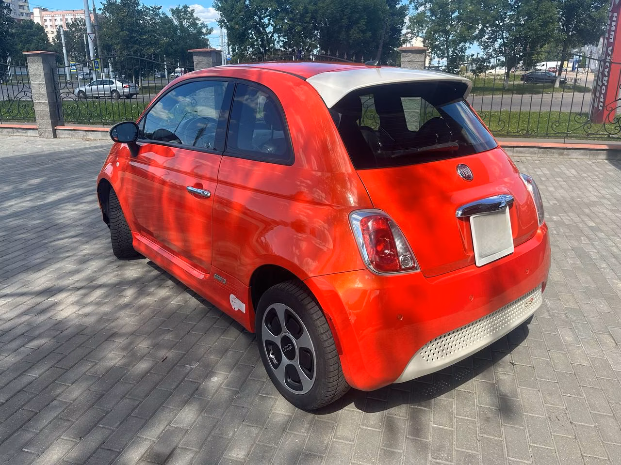 Fiat 500е фото 7