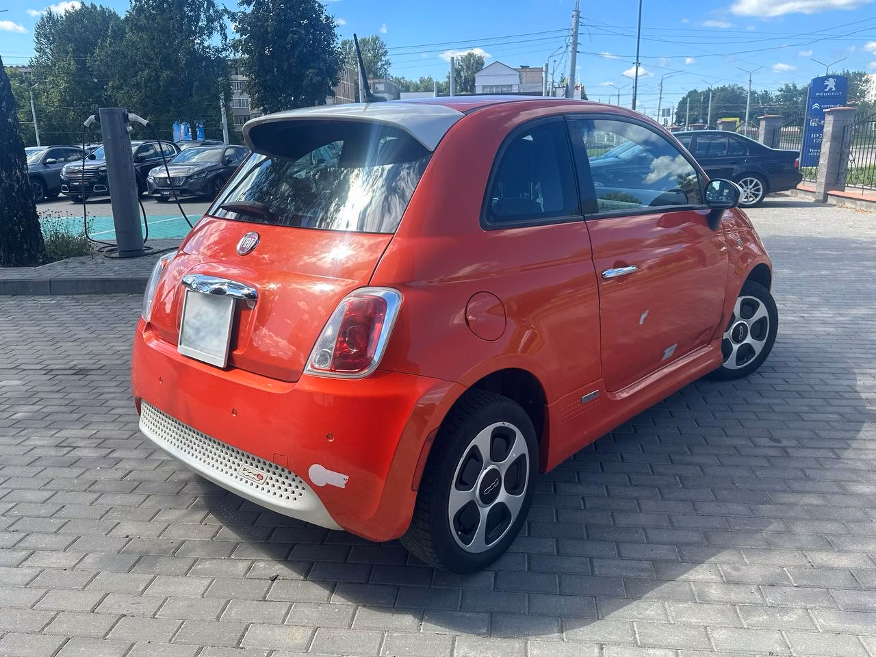 Fiat 500е фото 5