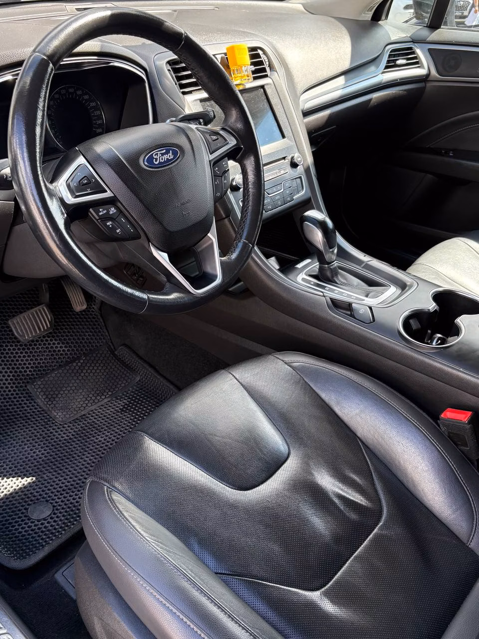 Ford Mondeo фото 8