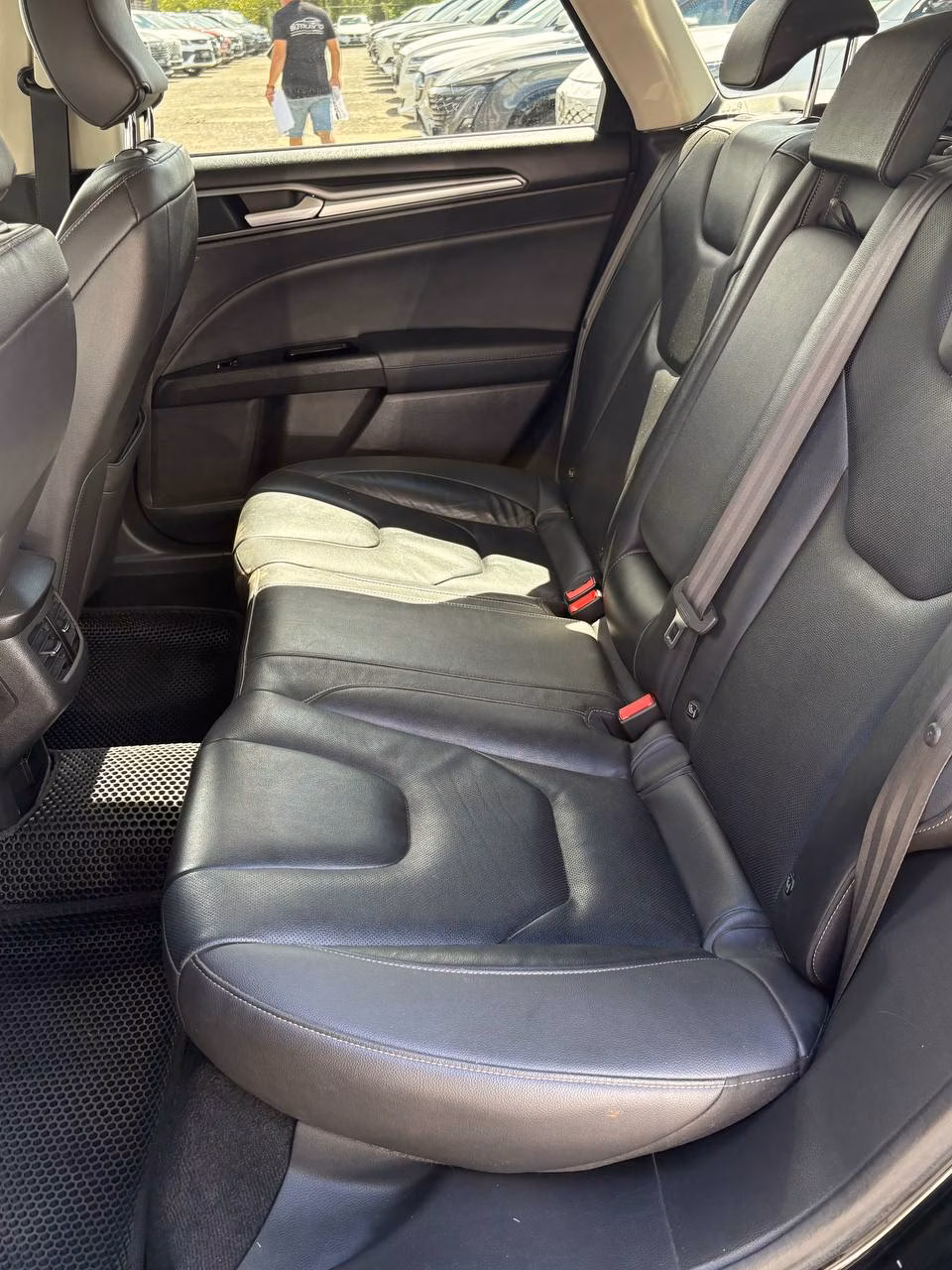 Ford Mondeo фото 9