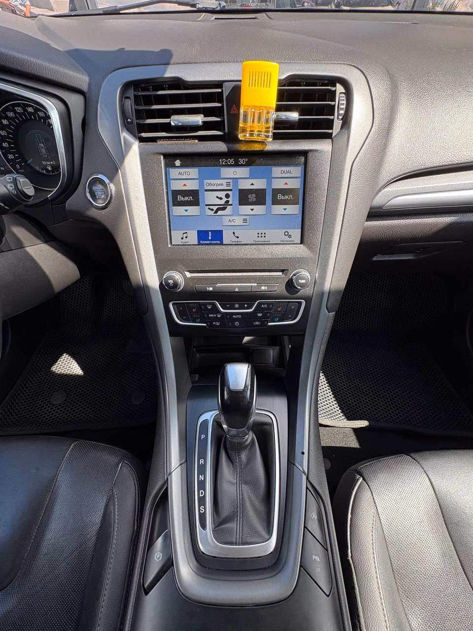 Ford Mondeo фото 17