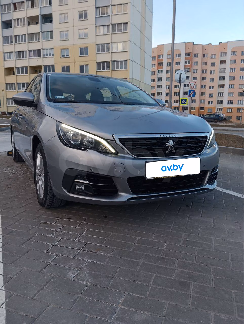 Peugeot 308 фото 7