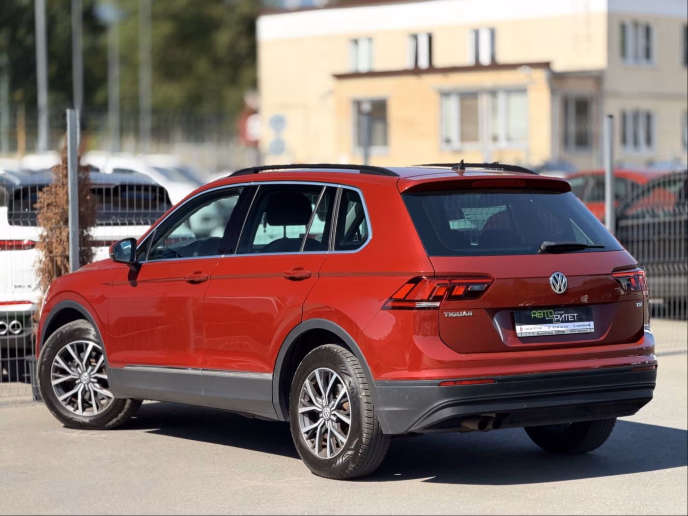 Volkswagen Tiguan фото 9