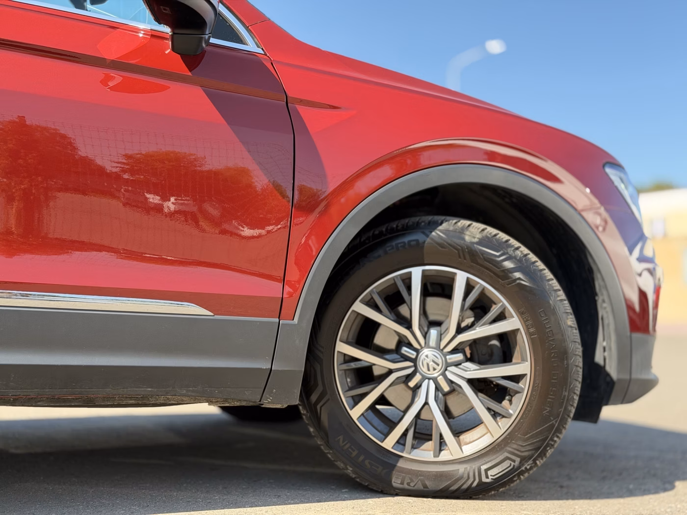 Volkswagen Tiguan фото 11