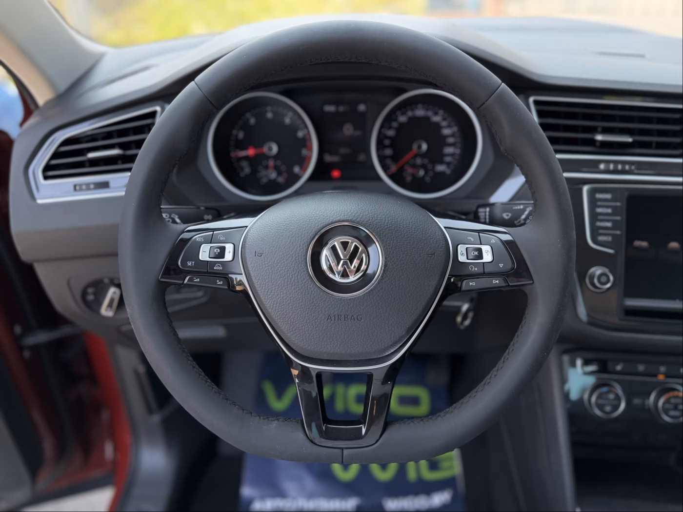 Volkswagen Tiguan фото 17