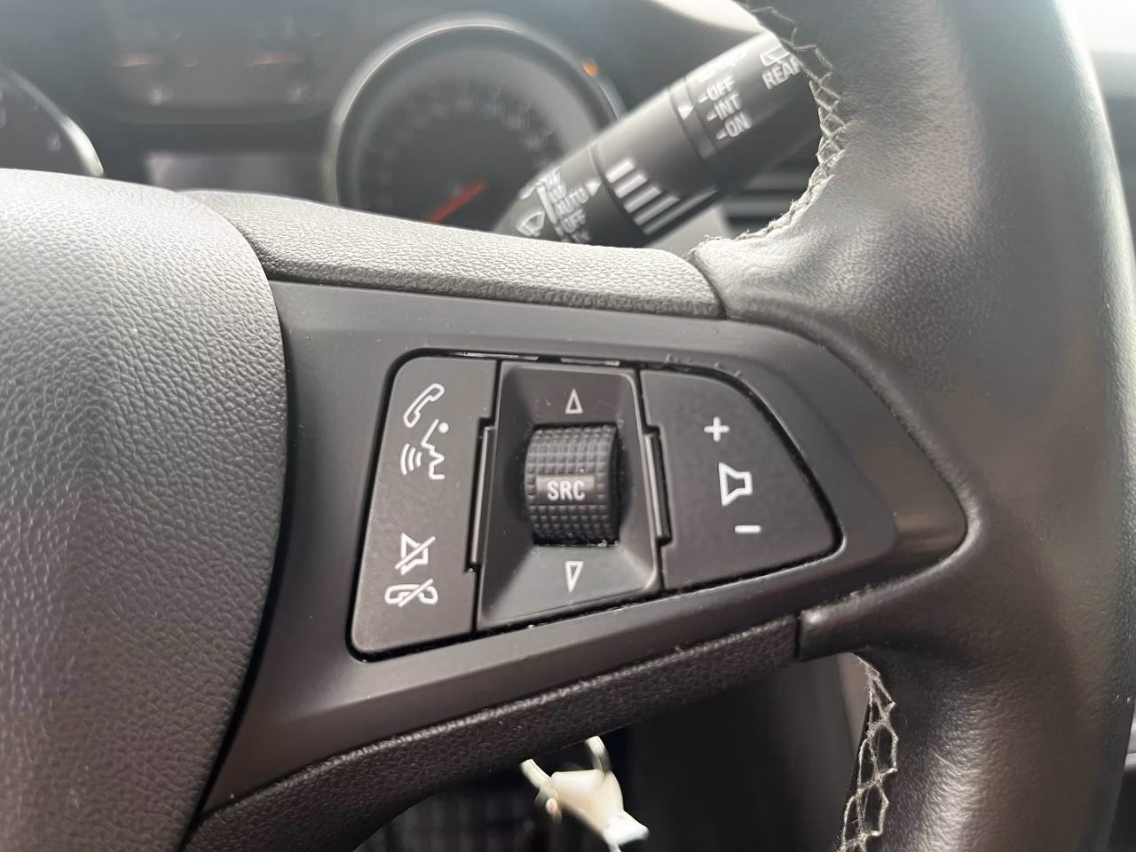 Opel Astra фото 16