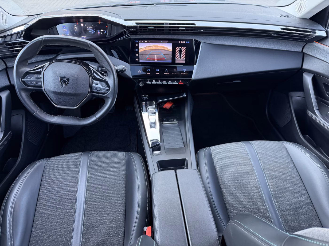 Peugeot 308 фото 9