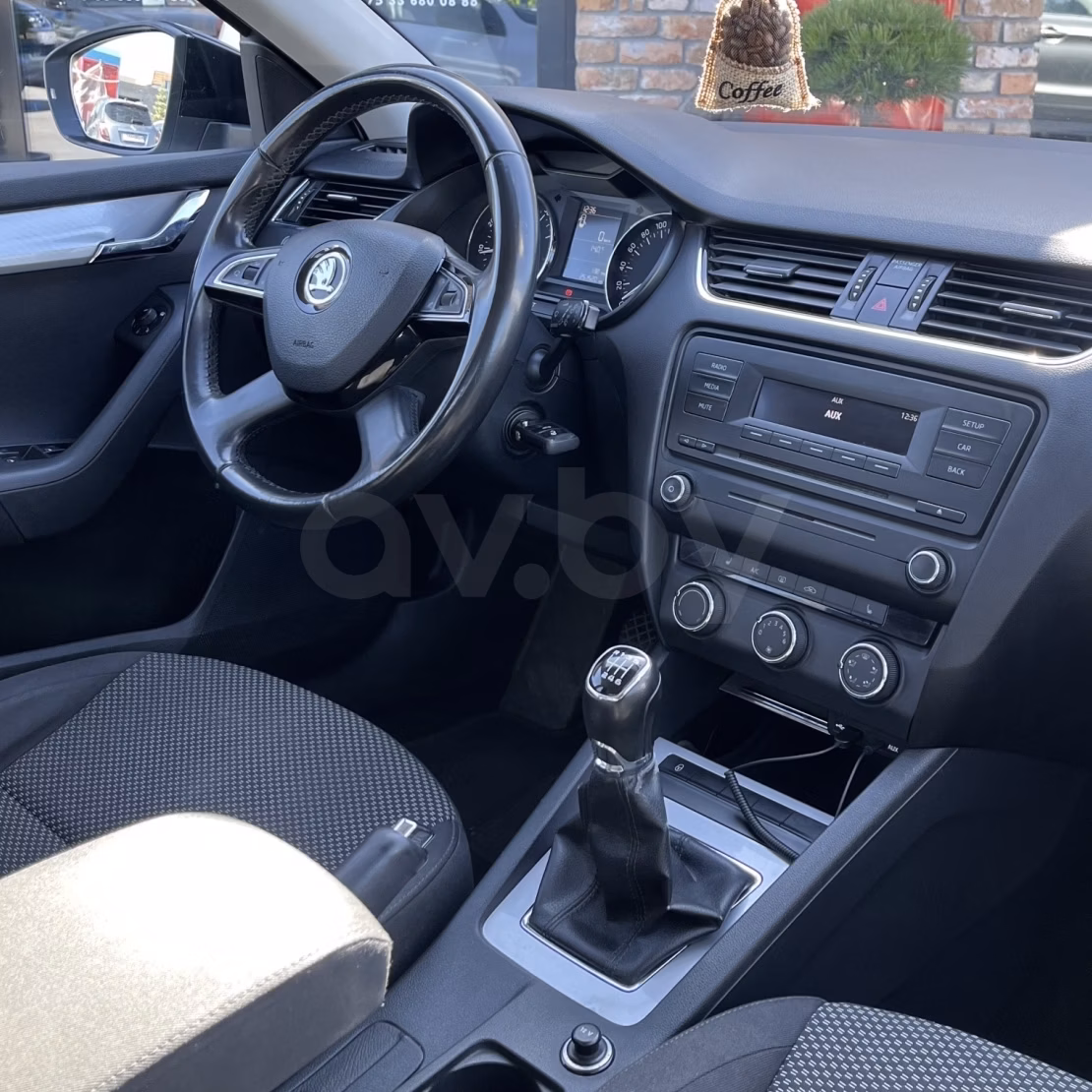 Skoda Octavia фото 12