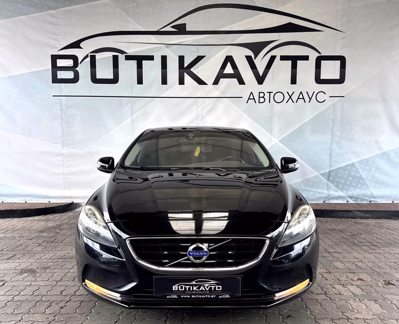 Volvo V40 фото 2
