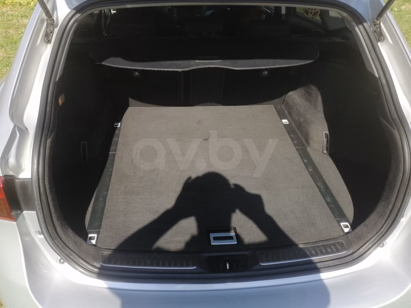 Toyota Avensis фото 15