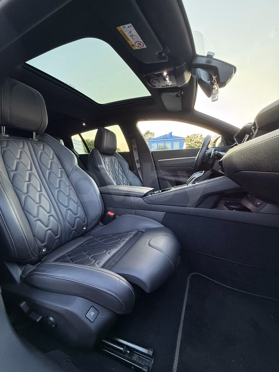 Peugeot 508 фото 17