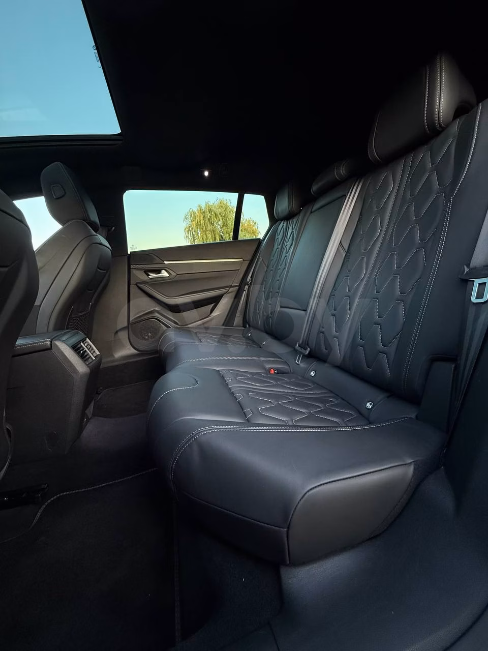 Peugeot 508 фото 22