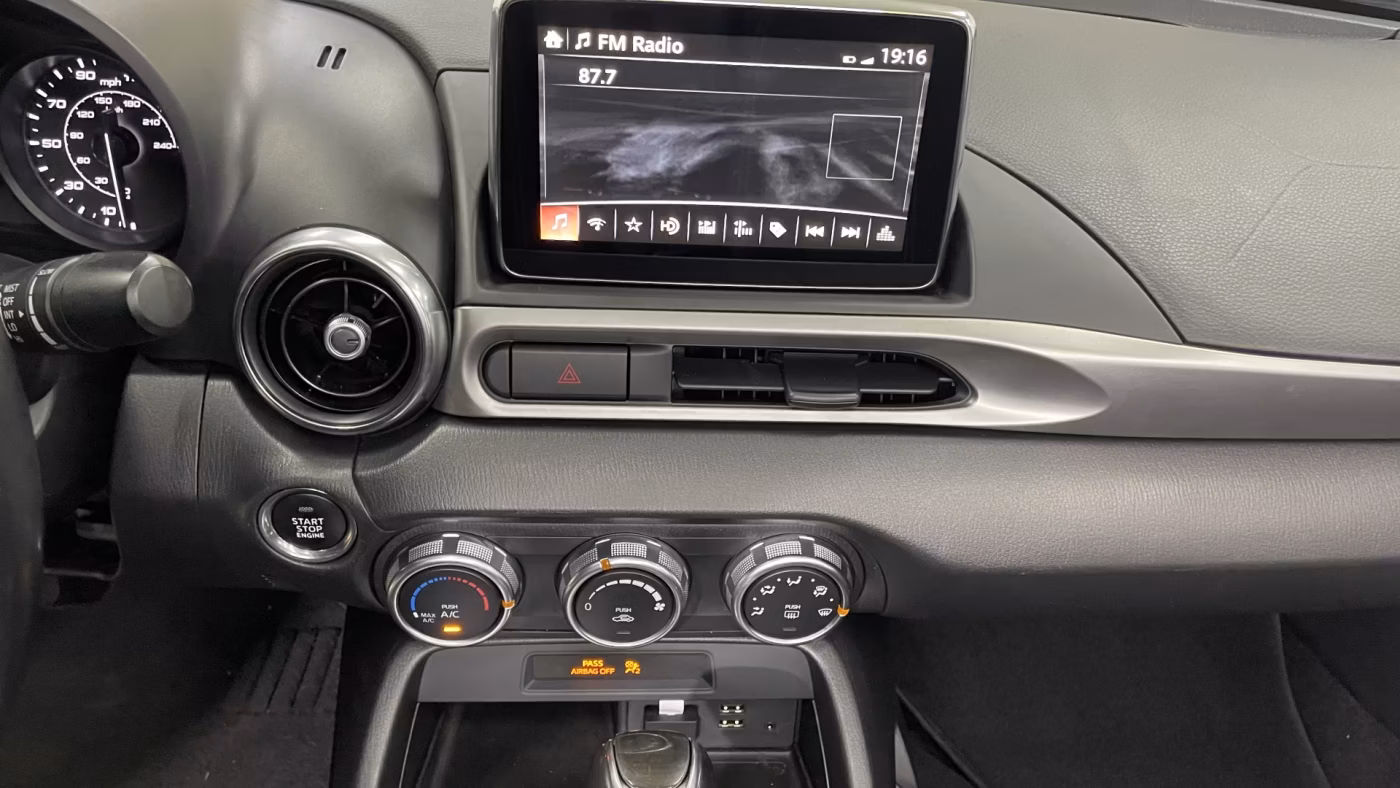 Fiat 124 Spider фото 20