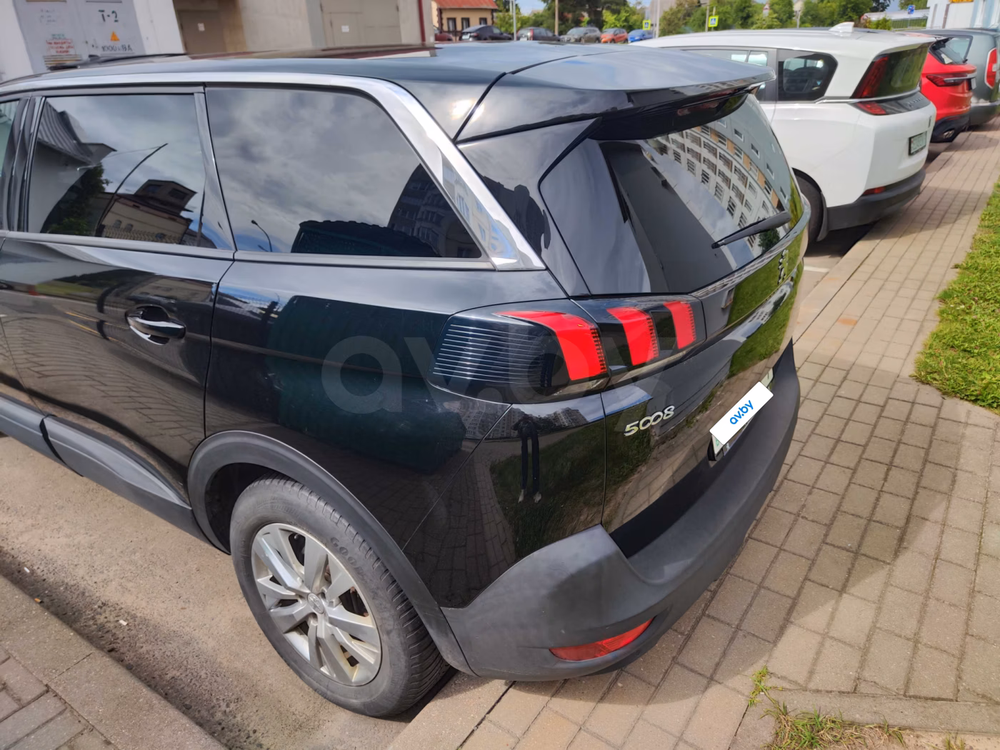 Peugeot 5008 фото 3
