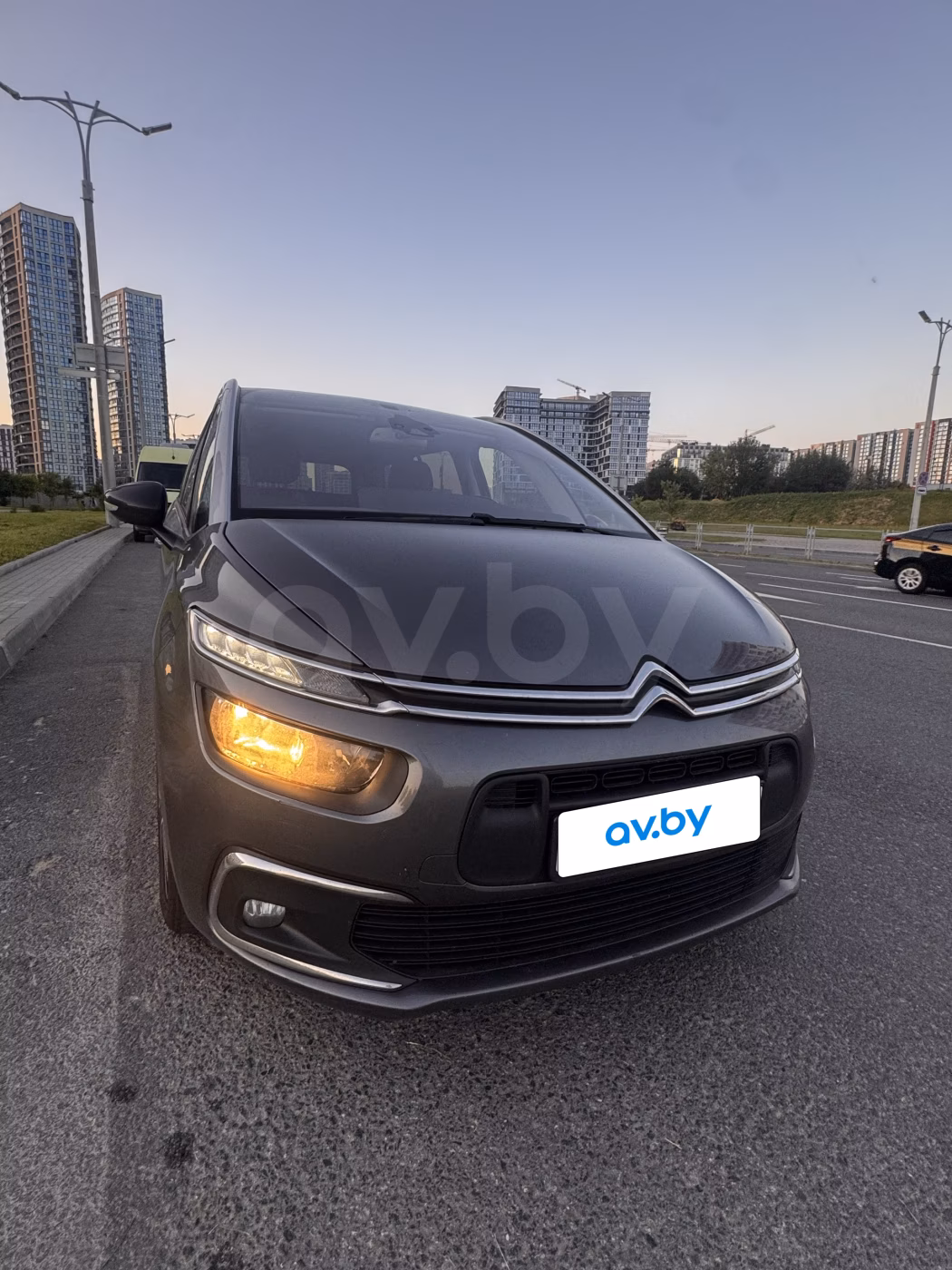 Citroen C4 Grand Spacetourer фото 2