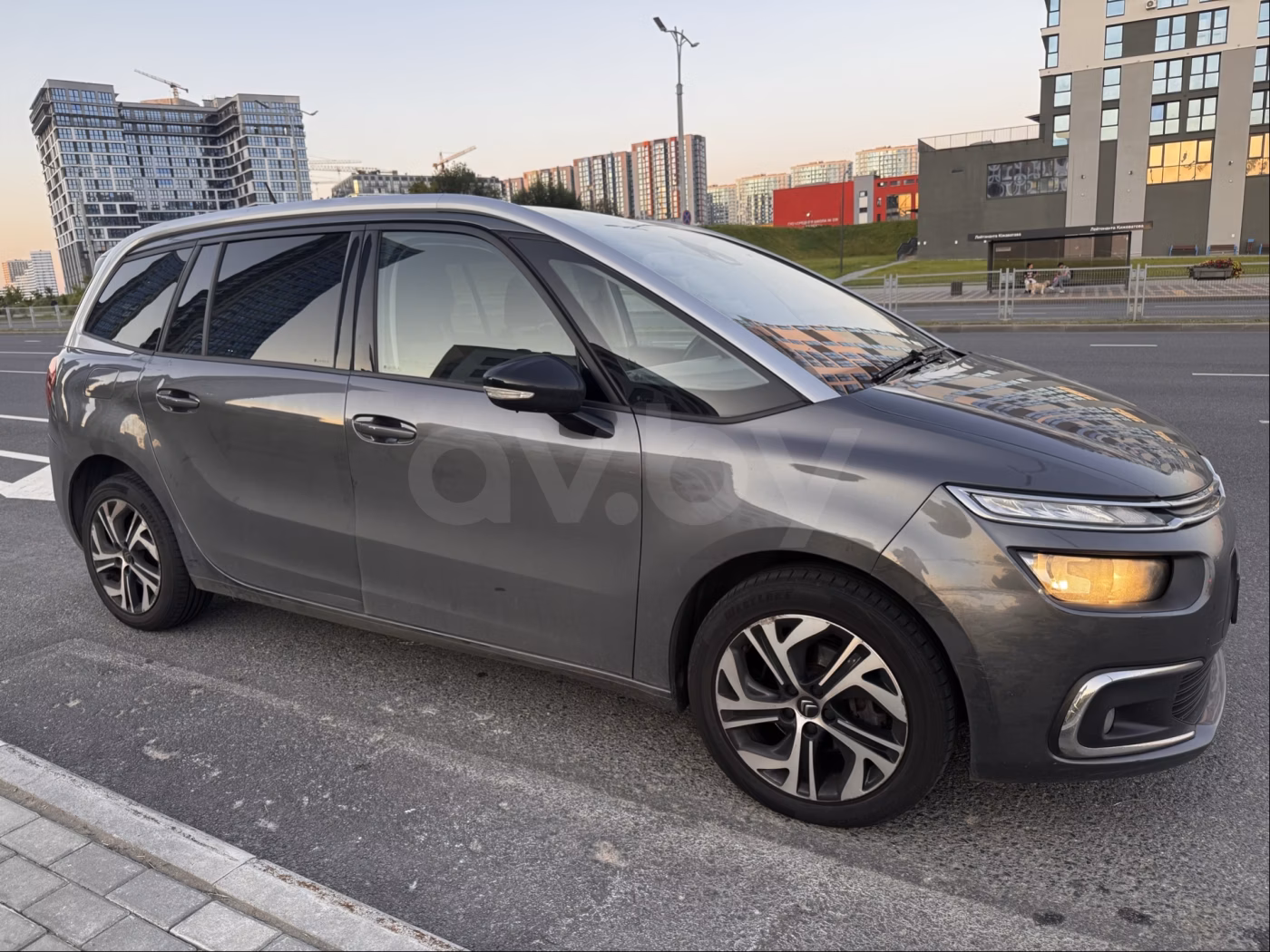 Citroen C4 Grand Spacetourer фото 12