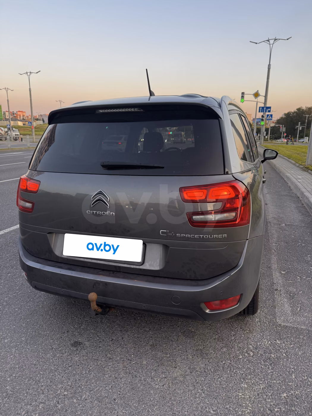 Citroen C4 Grand Spacetourer фото 16