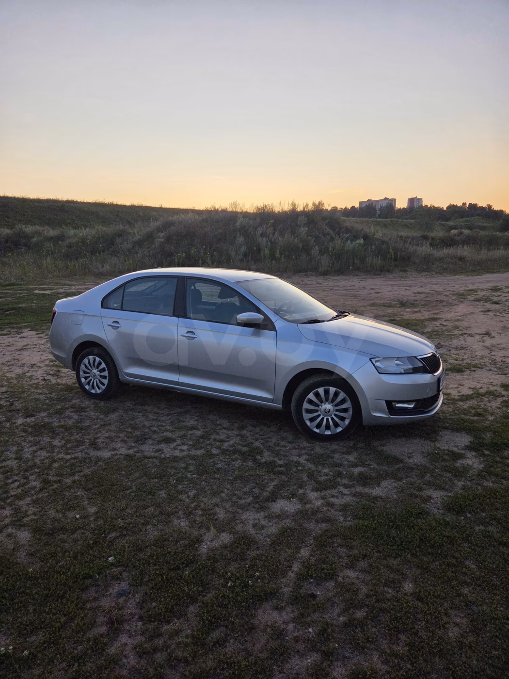 Skoda Rapid фото 2