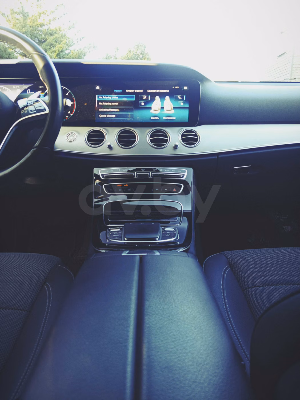 Mercedes-Benz E-Класс фото 12