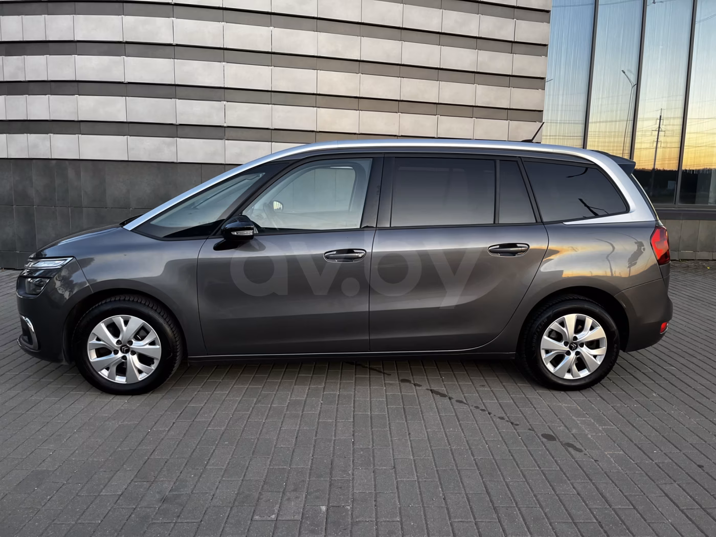 Citroen C4 Grand Spacetourer фото 7