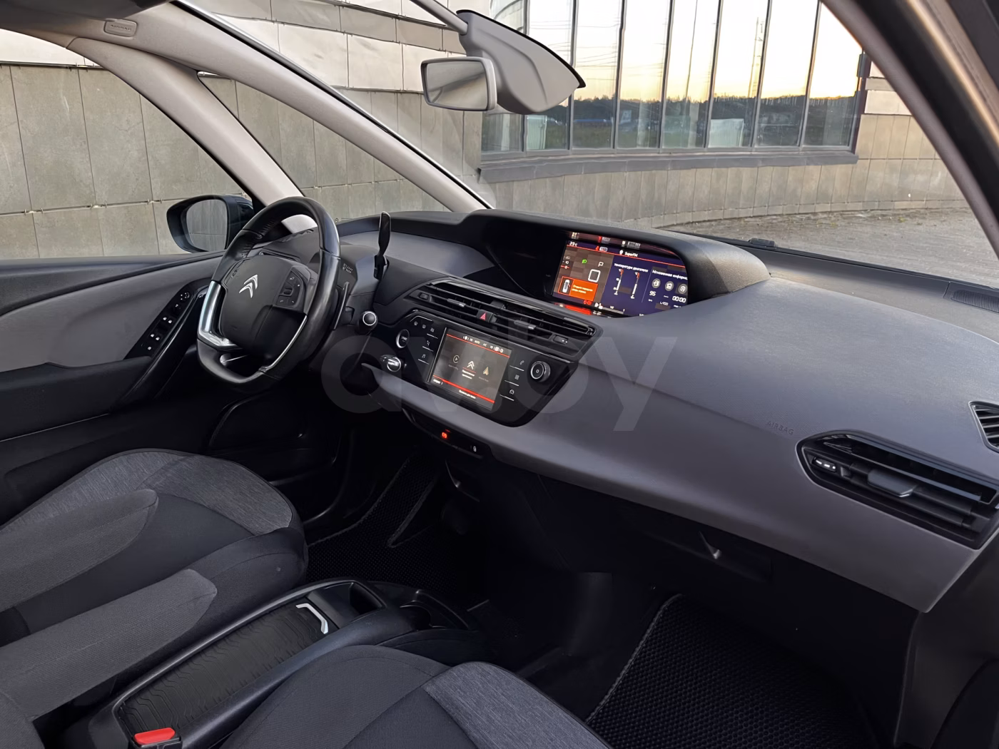 Citroen C4 Grand Spacetourer фото 20