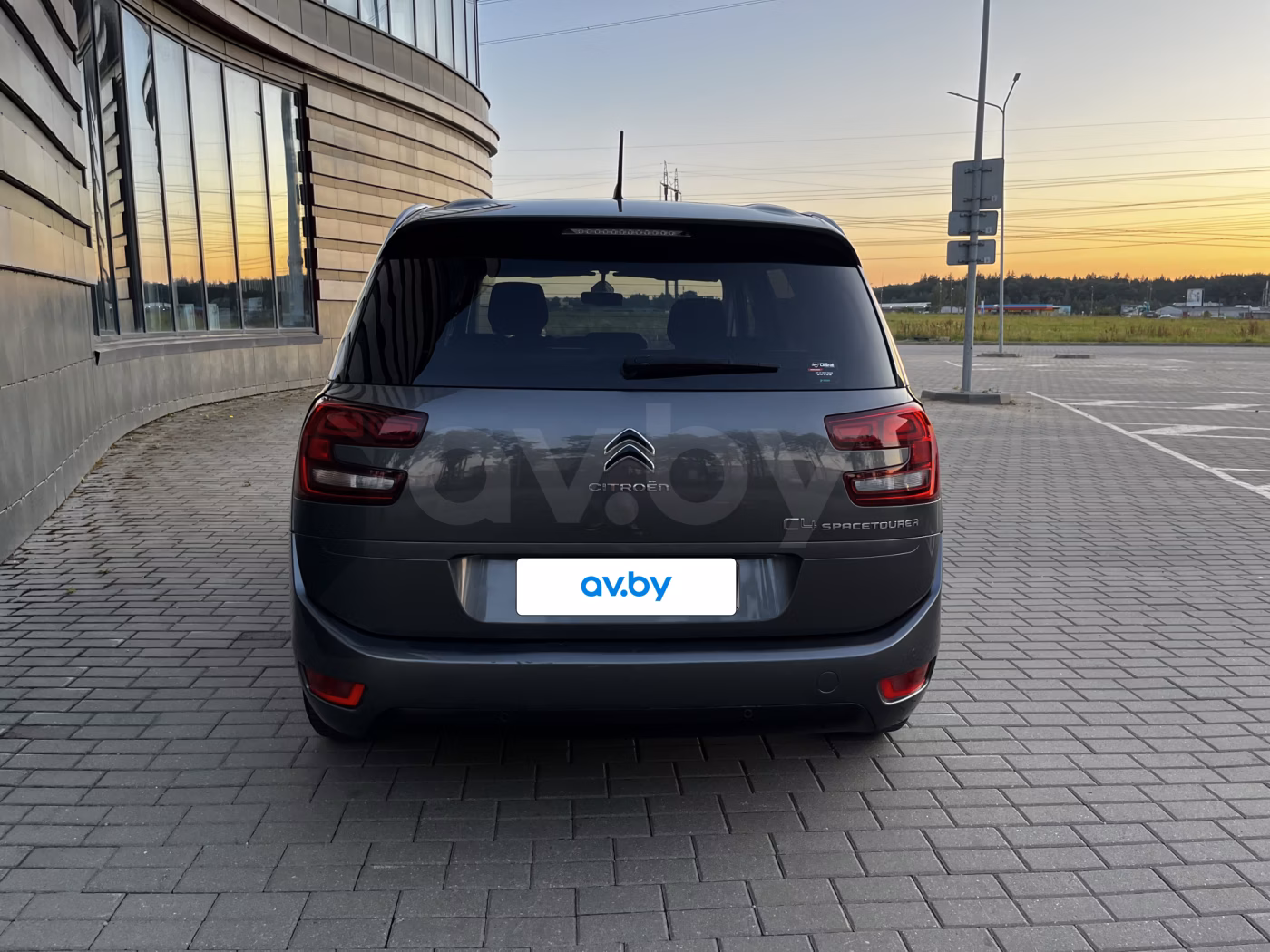 Citroen C4 Grand Spacetourer фото 5