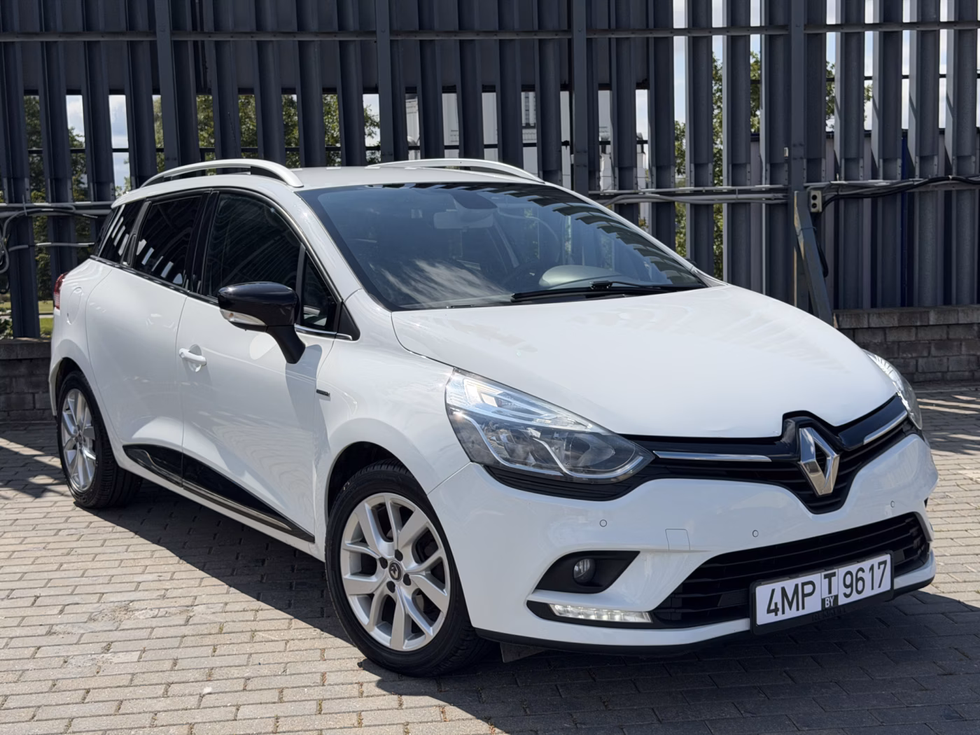Renault Clio фото 5