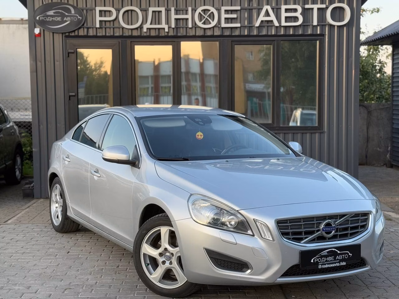 Volvo S60