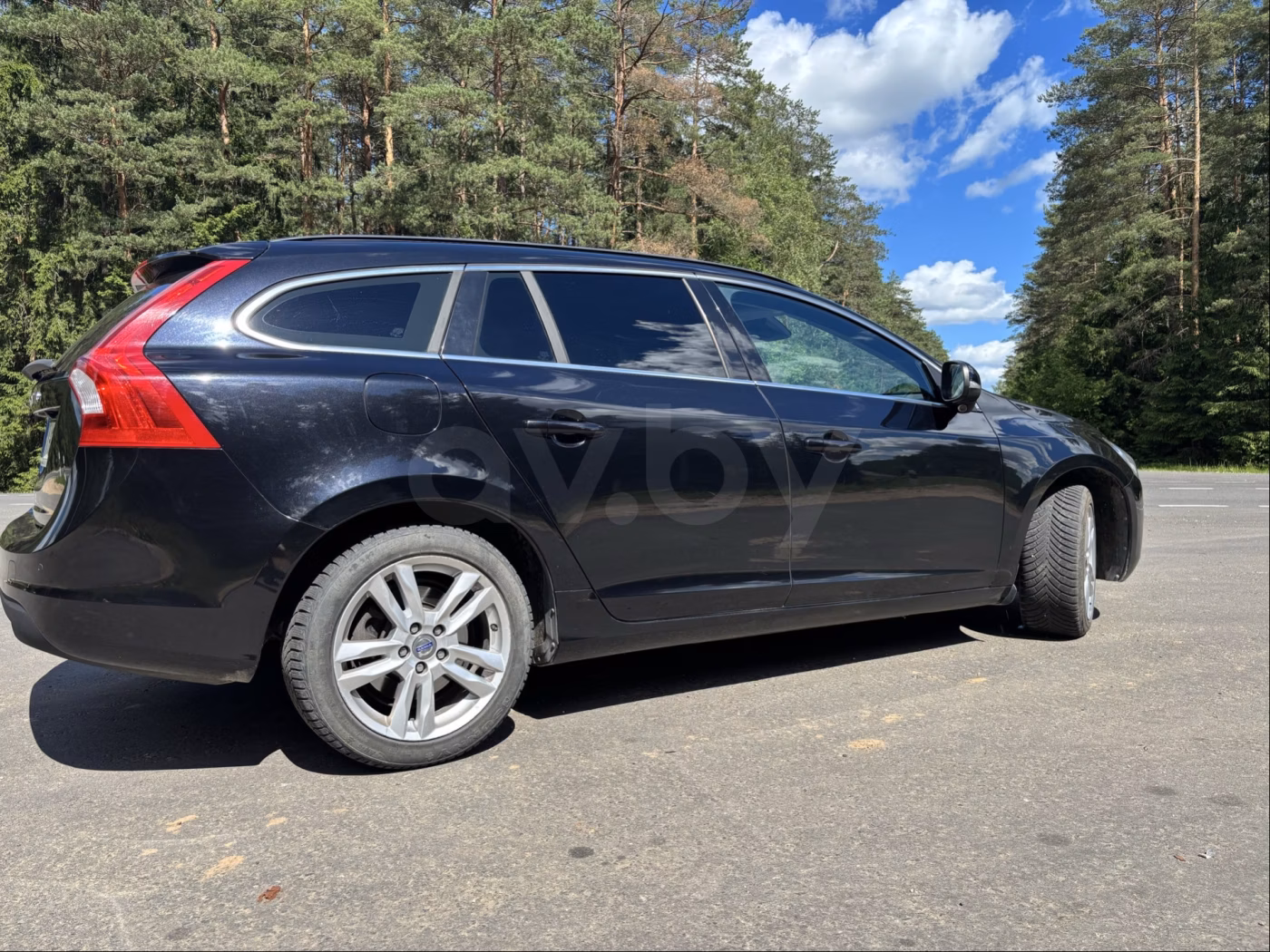 Volvo V60 фото 3