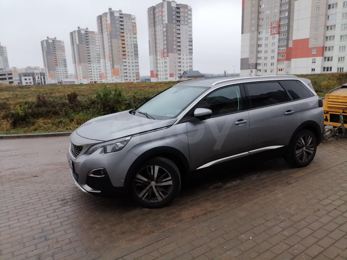 Peugeot 5008