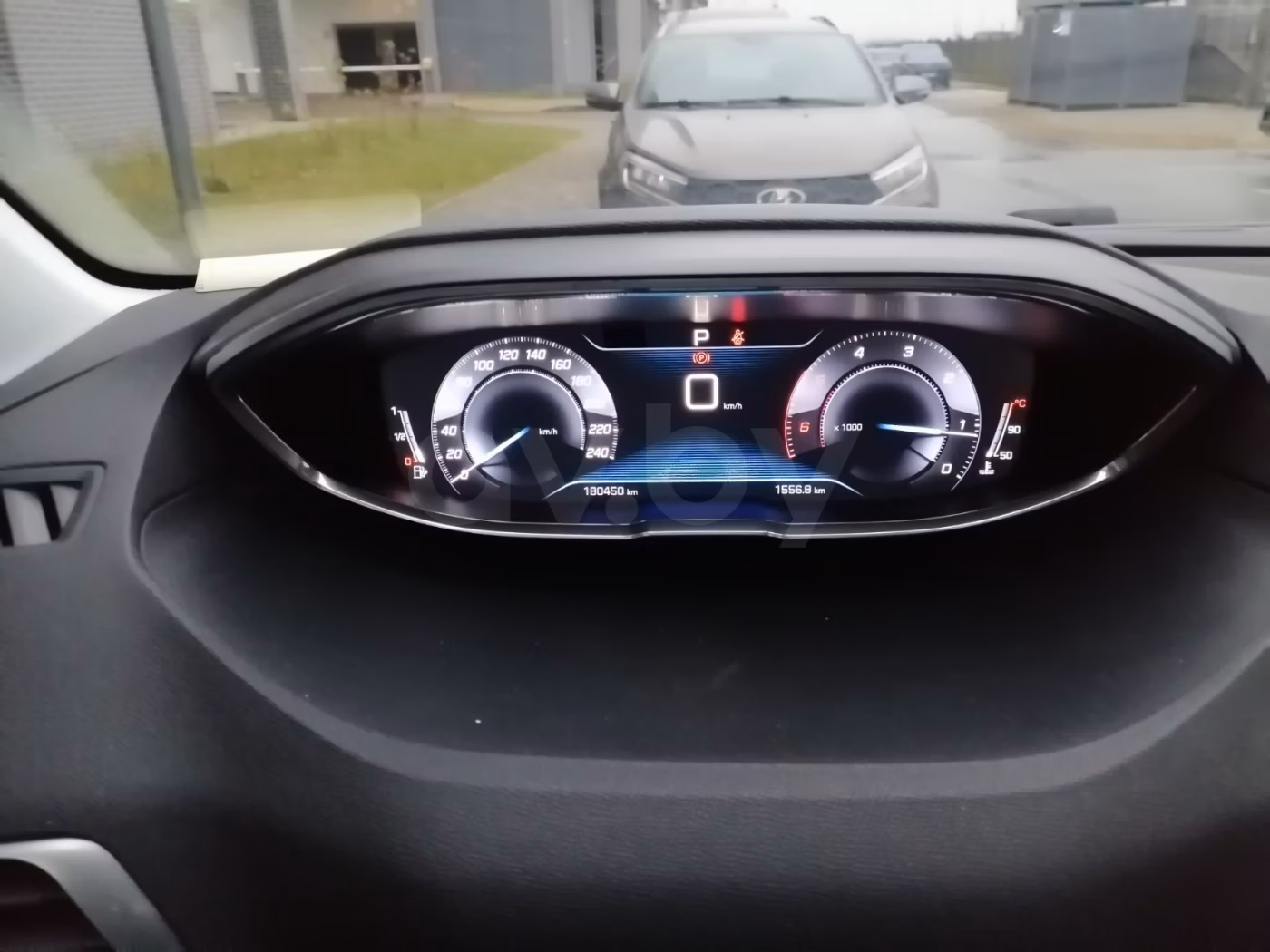 Peugeot 5008 фото 6