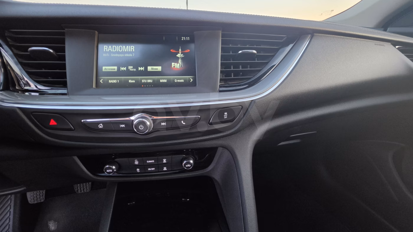 Opel Insignia фото 12