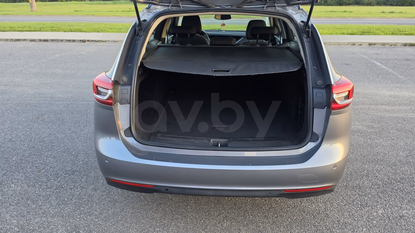 Opel Insignia фото 7
