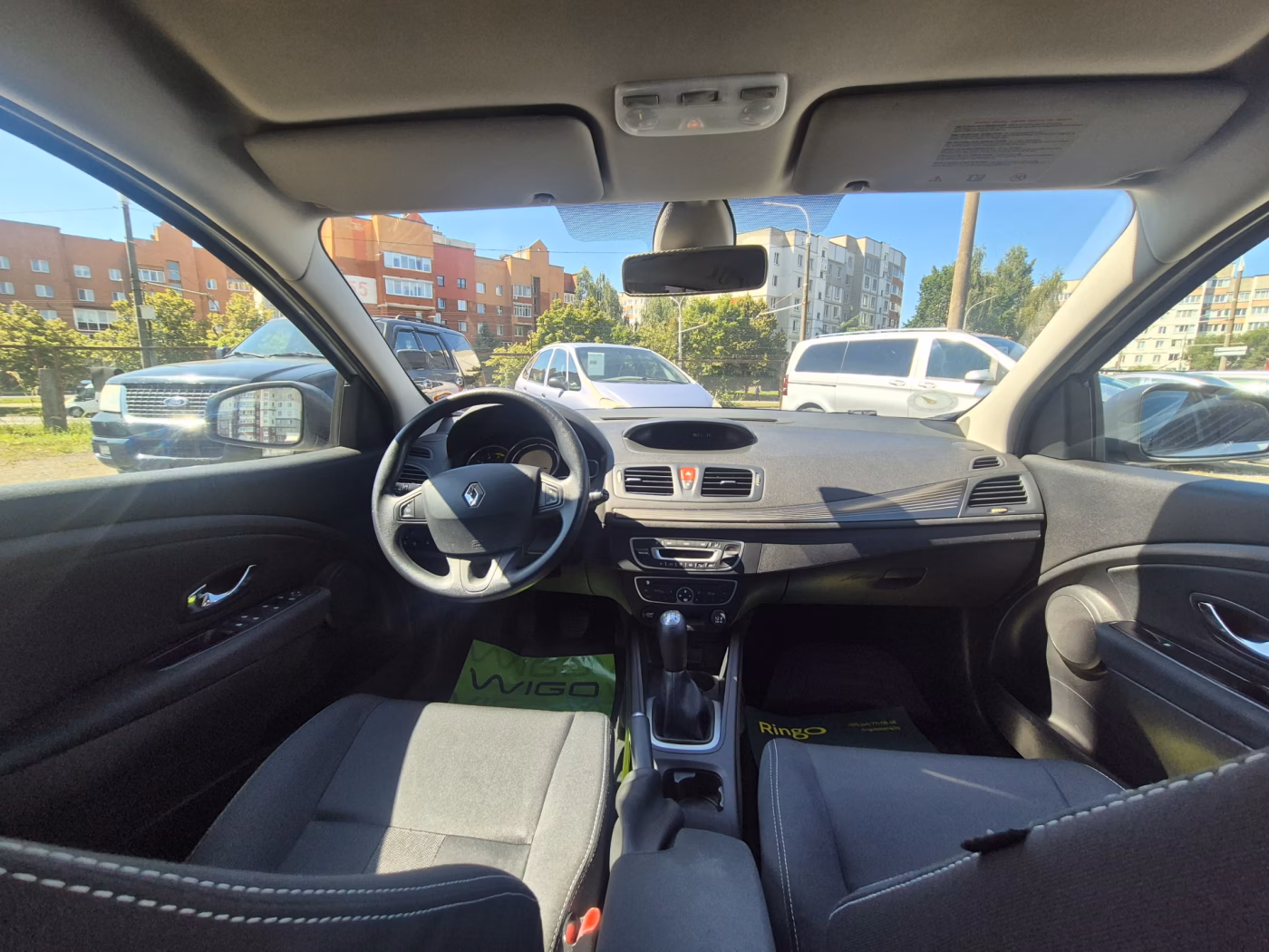 Renault Megane фото 11