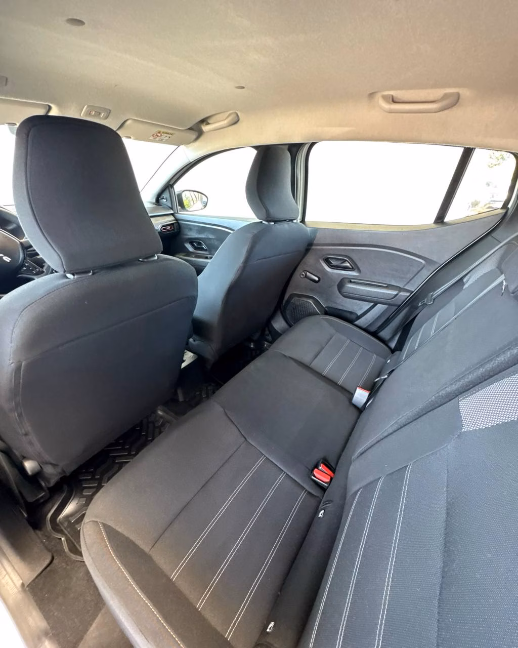 Dacia Sandero Stepway фото 12